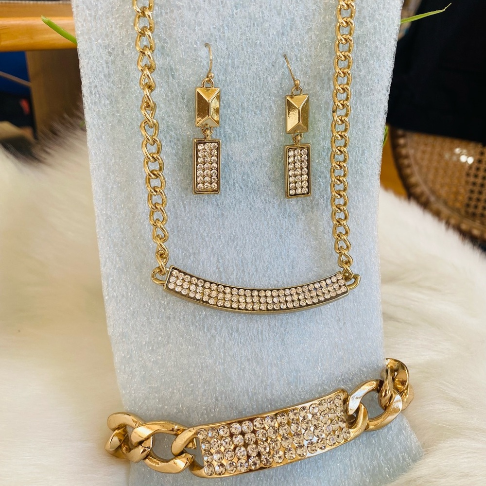 Gold CZ necklace set.